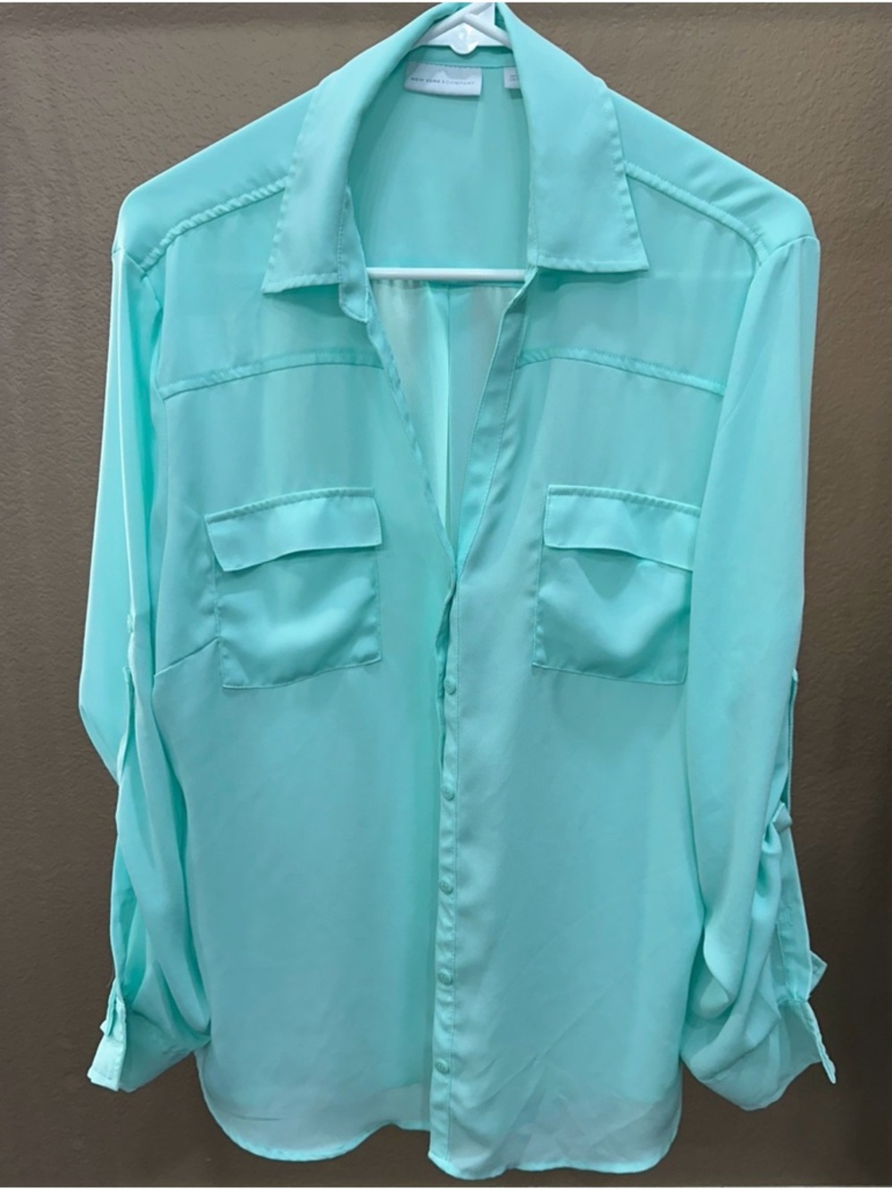 New York & Company Mint Green Button-Front Blouse